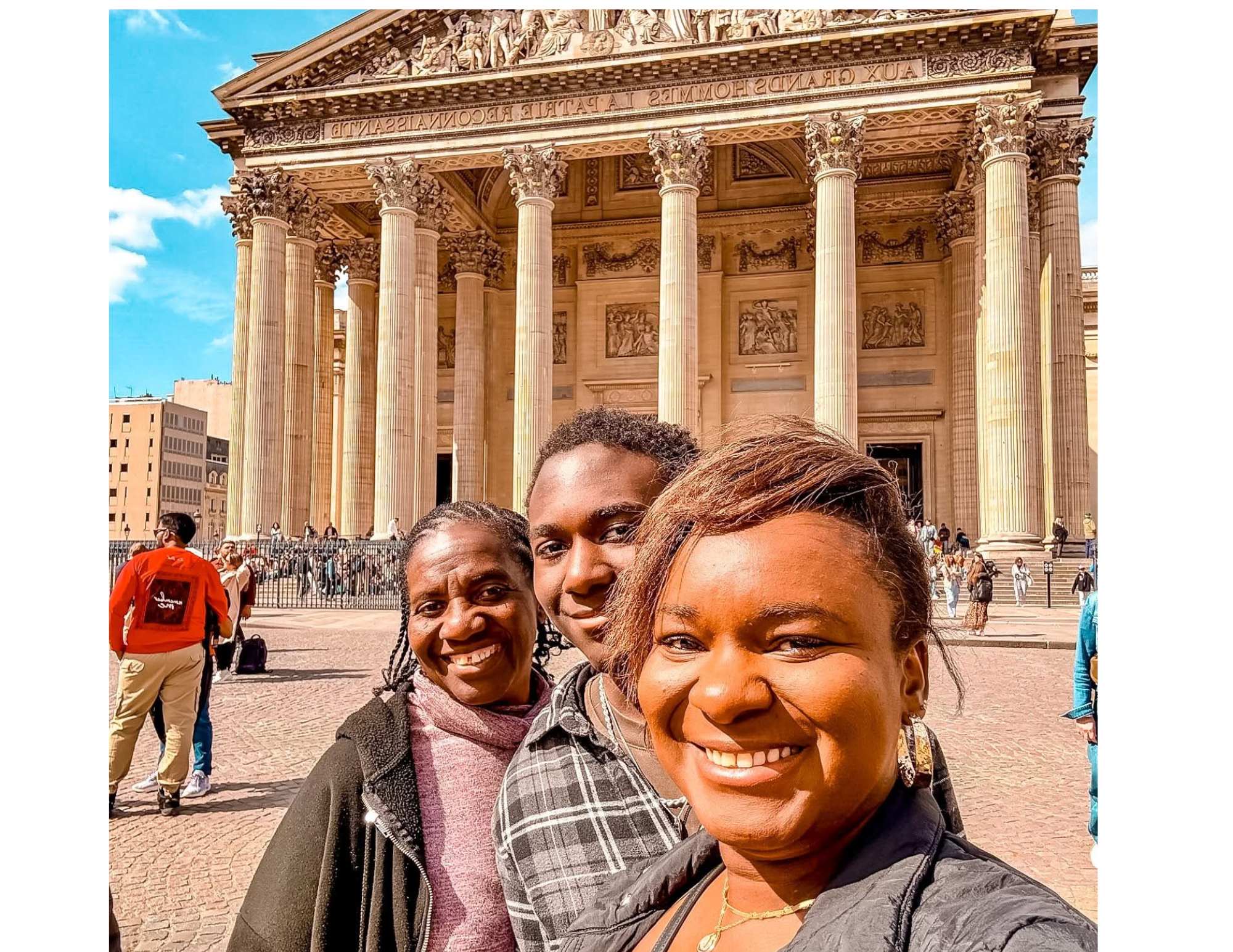 Panthéon Paris Guide.png
